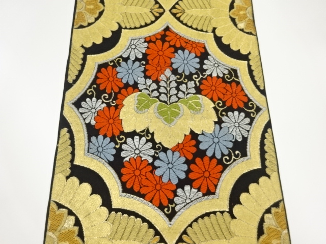 着物・帯 ] - 袋帯 桐に菊唐草模様織出し袋帯 | 宗 sou::お茶道具